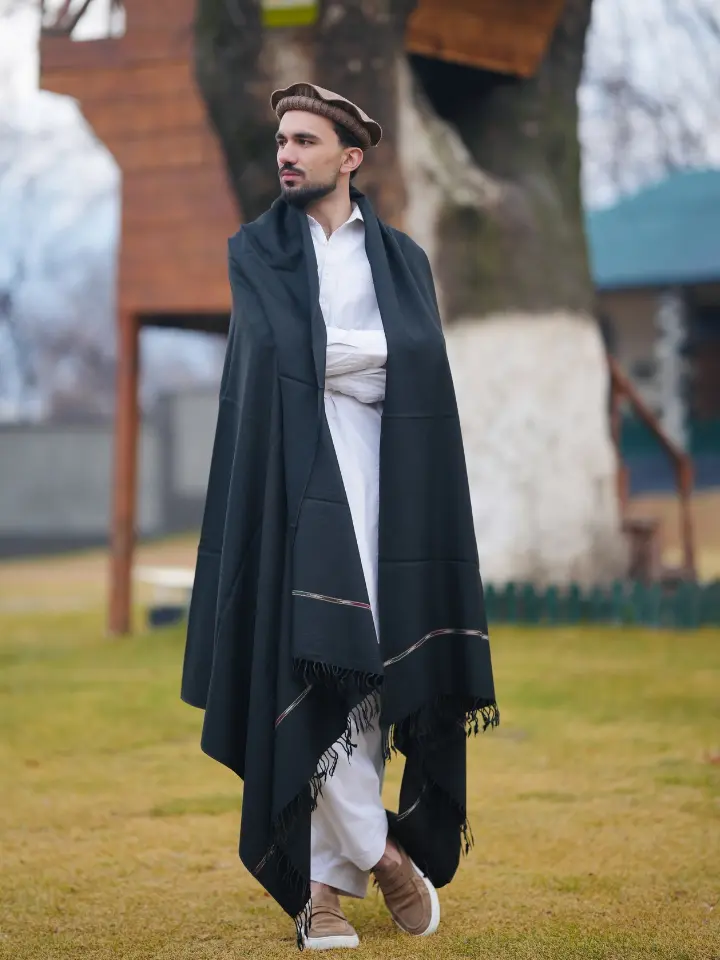Chitrali Woolen Shawl For Gents black
