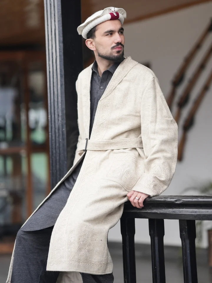 Men’s Thick Wool Long Coat (Chugha) camel