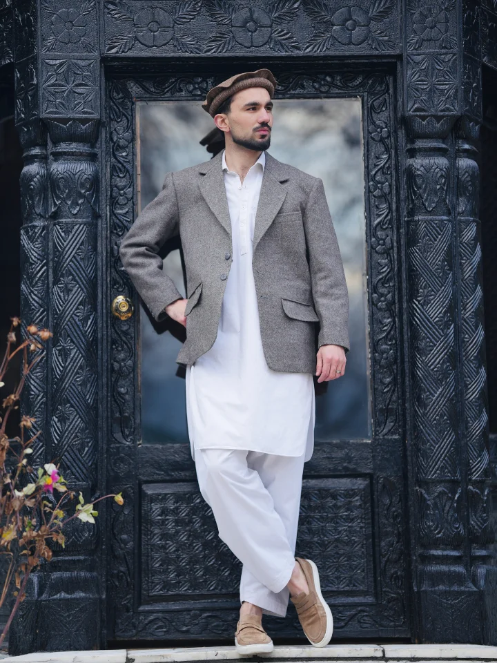 Men’s Classic Wool Blazer, Premium Tailored Fit drak gray