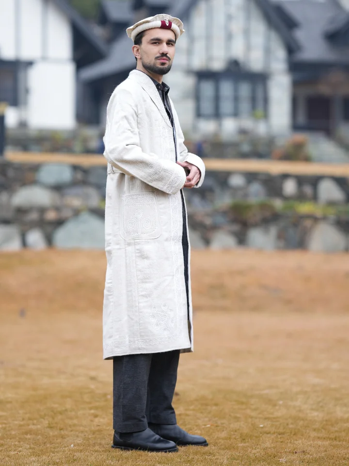 Men’s Thick Wool Long Coat (Chugha) off white