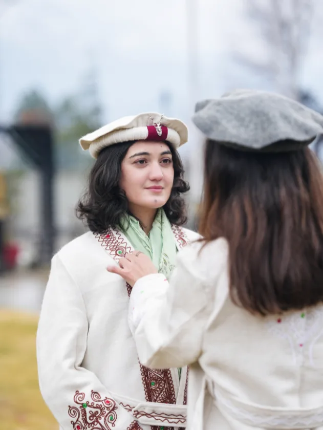 hero section caps image